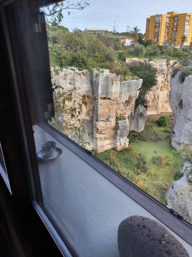 La Latomia Villa Nei Pressi Del Teatro Greco Сиракузы Экстерьер фото